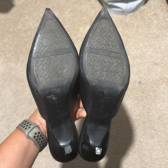 Nine West Kapps 9x9 Pointy Toe Mules - Picture 4 of 7